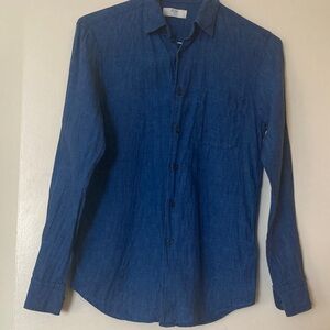 Uniqlo Linen Blue Button Down Shirt